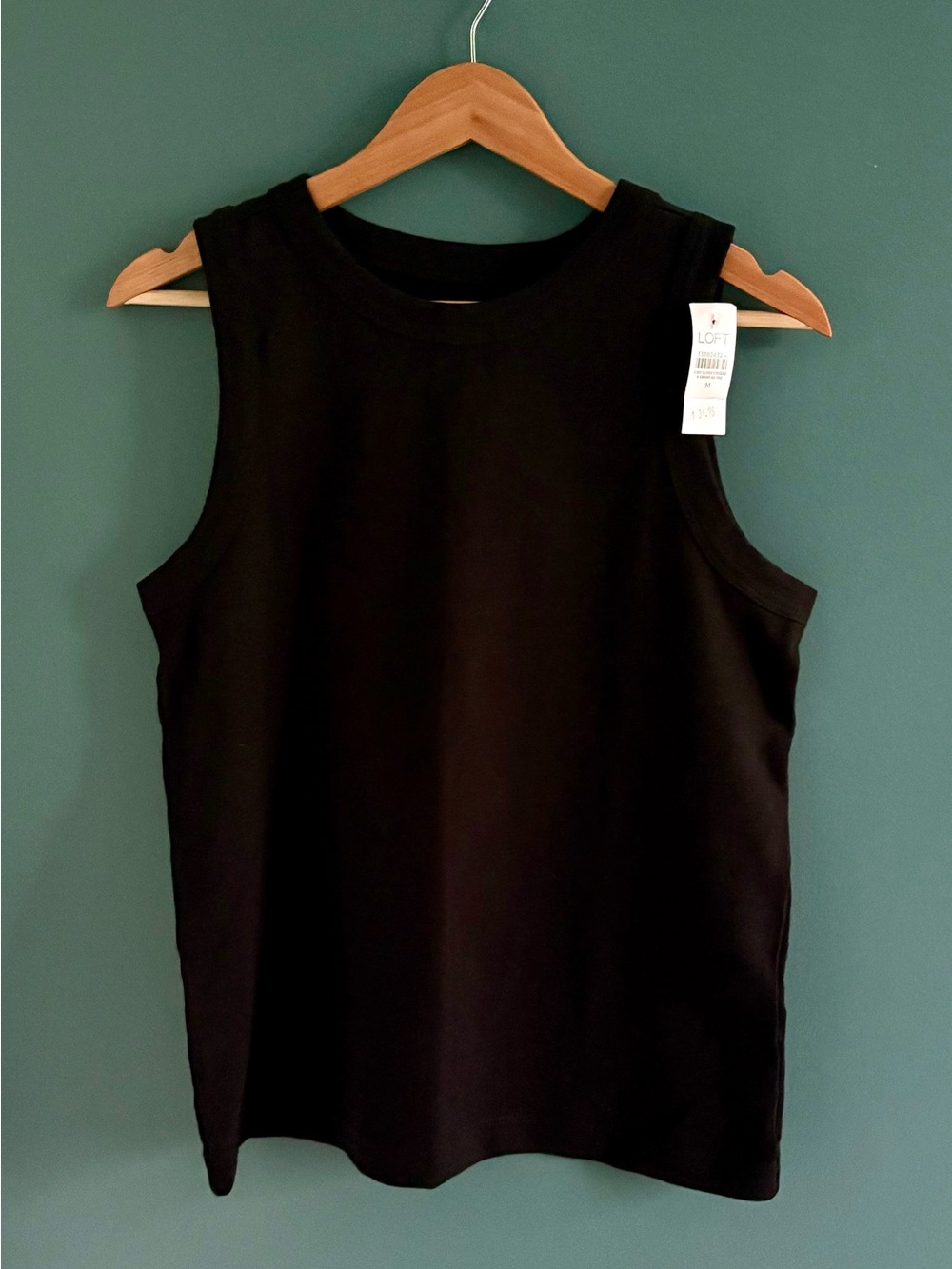 LOFT Black Sleeveless Crewneck Tank Top, Size Medium, NWT